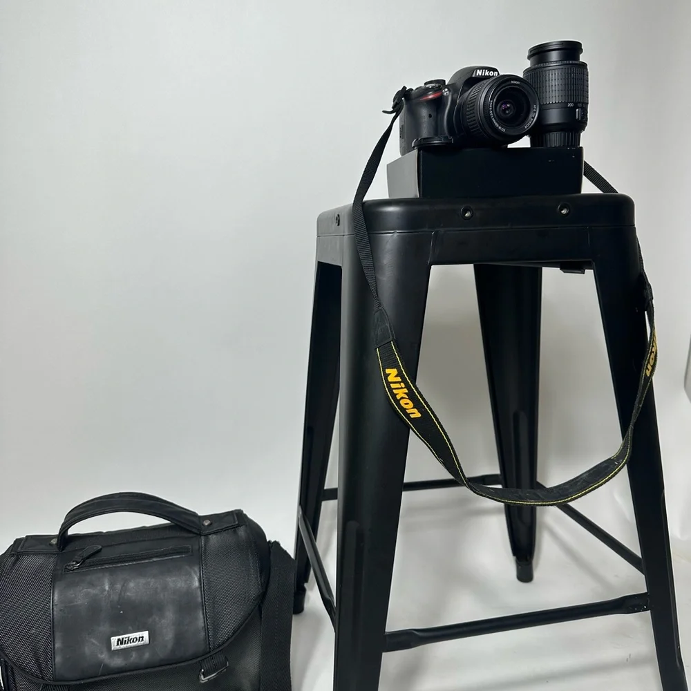 Nikon - D3200 Camera photo & Video Kit / Af-s Dx Zoom-Nikkor 18-55mm f/3.5-5.6G